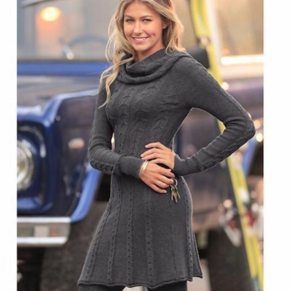 Athleta Cable Knit Cowl Neck Dazzle Sweater Dress